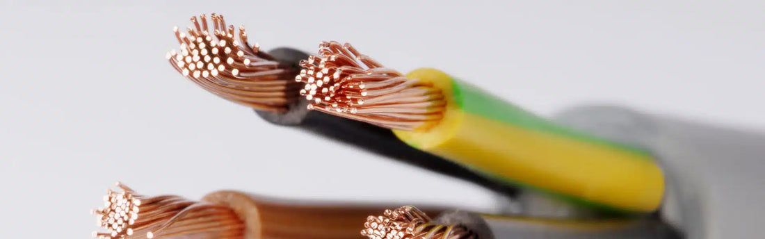 ¿Qué son los conductores y aislantes de electricidad?